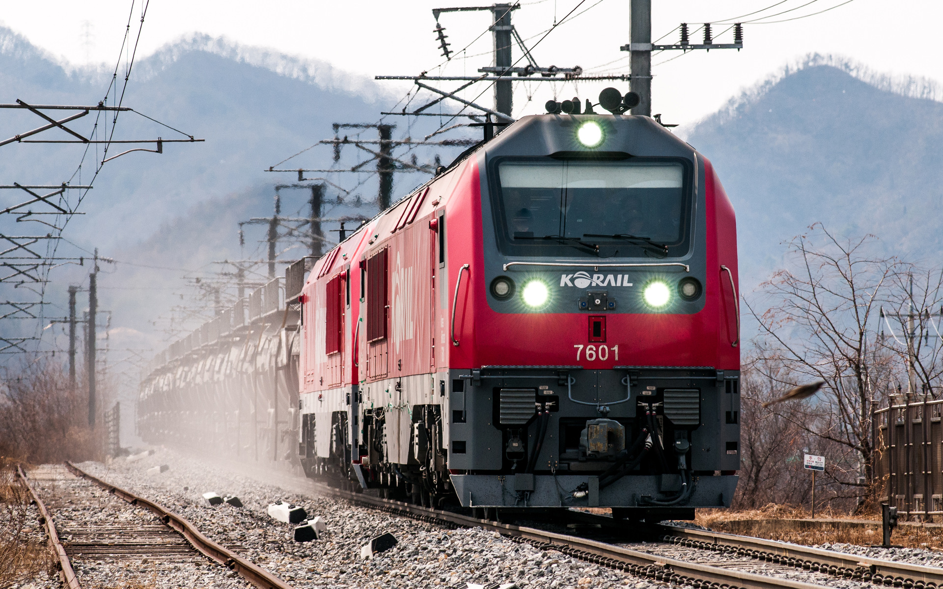 Hyundai Rotem PH37ACi – photo 15