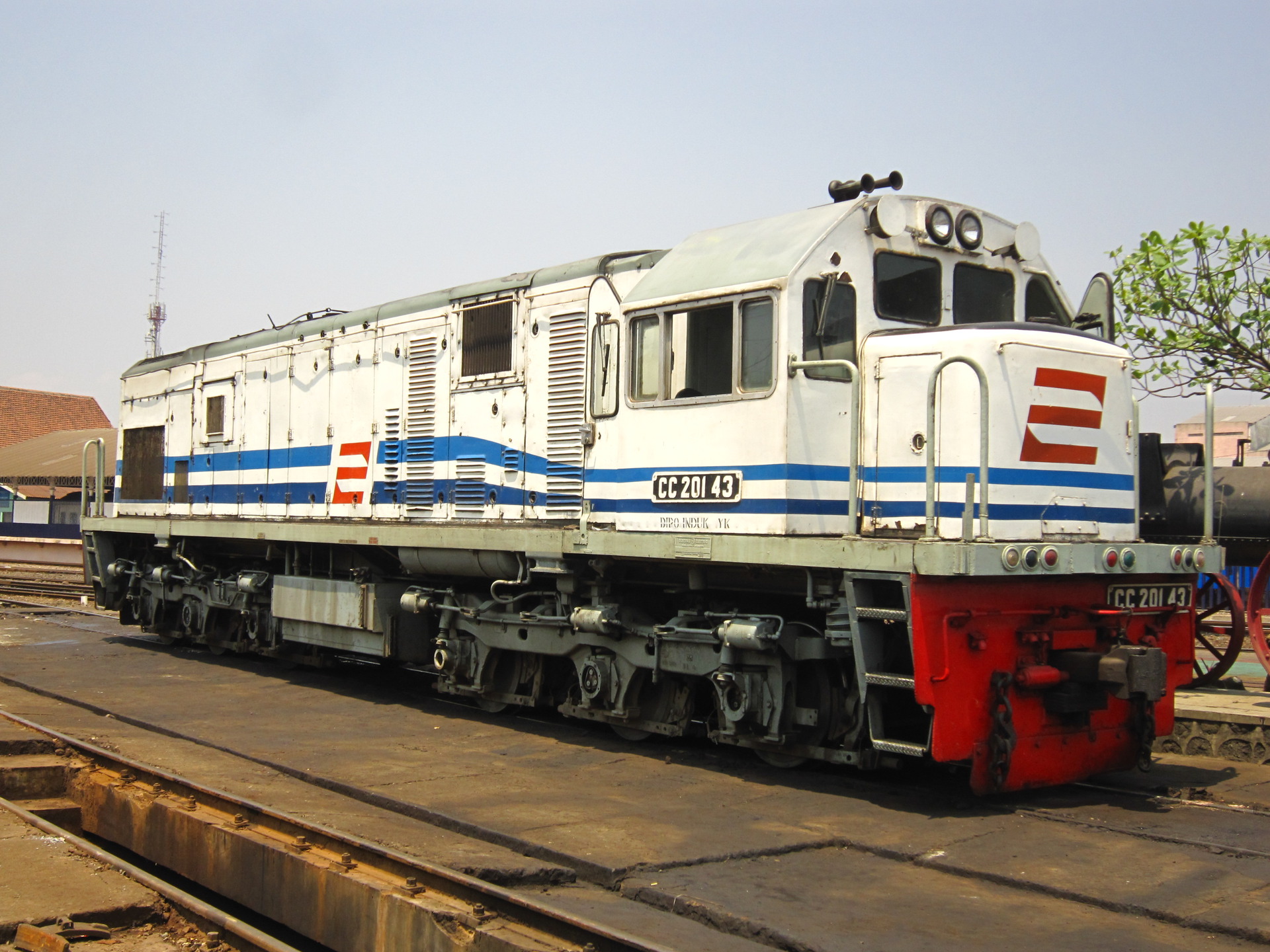 GE U18C – photo 19