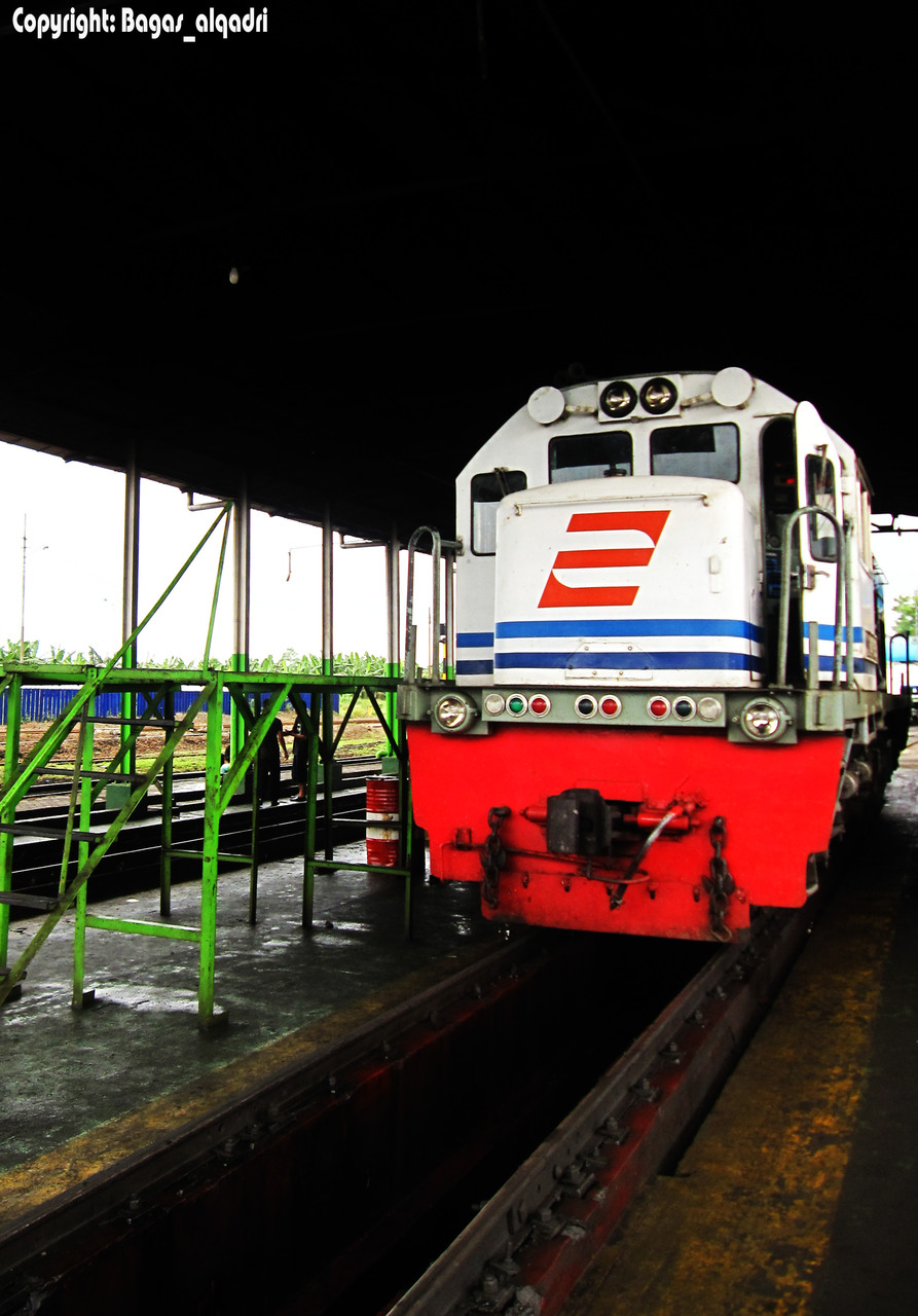 GE C20EMP – foto 18