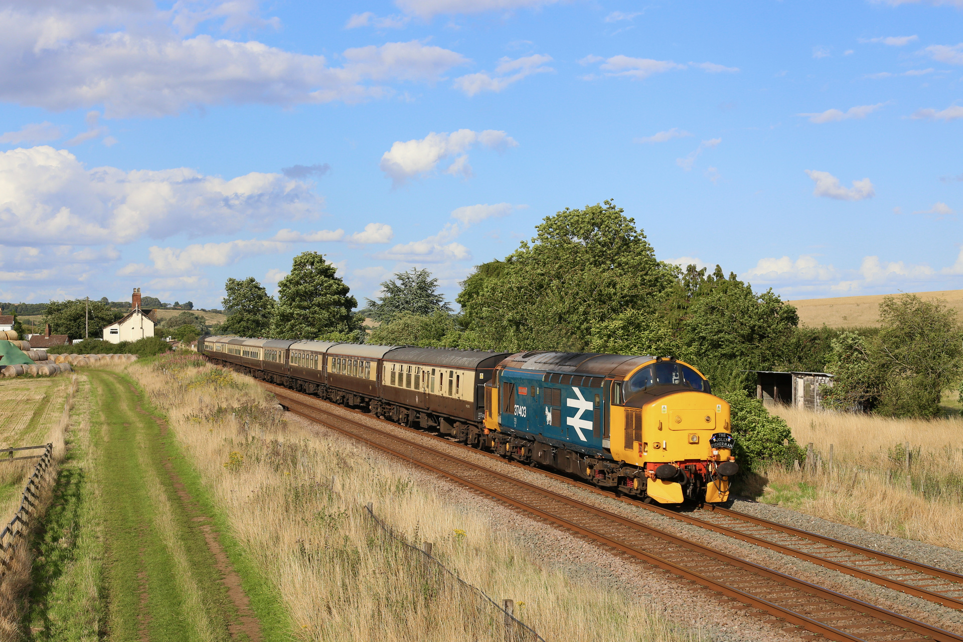 English Electric 37/4 – photo 4