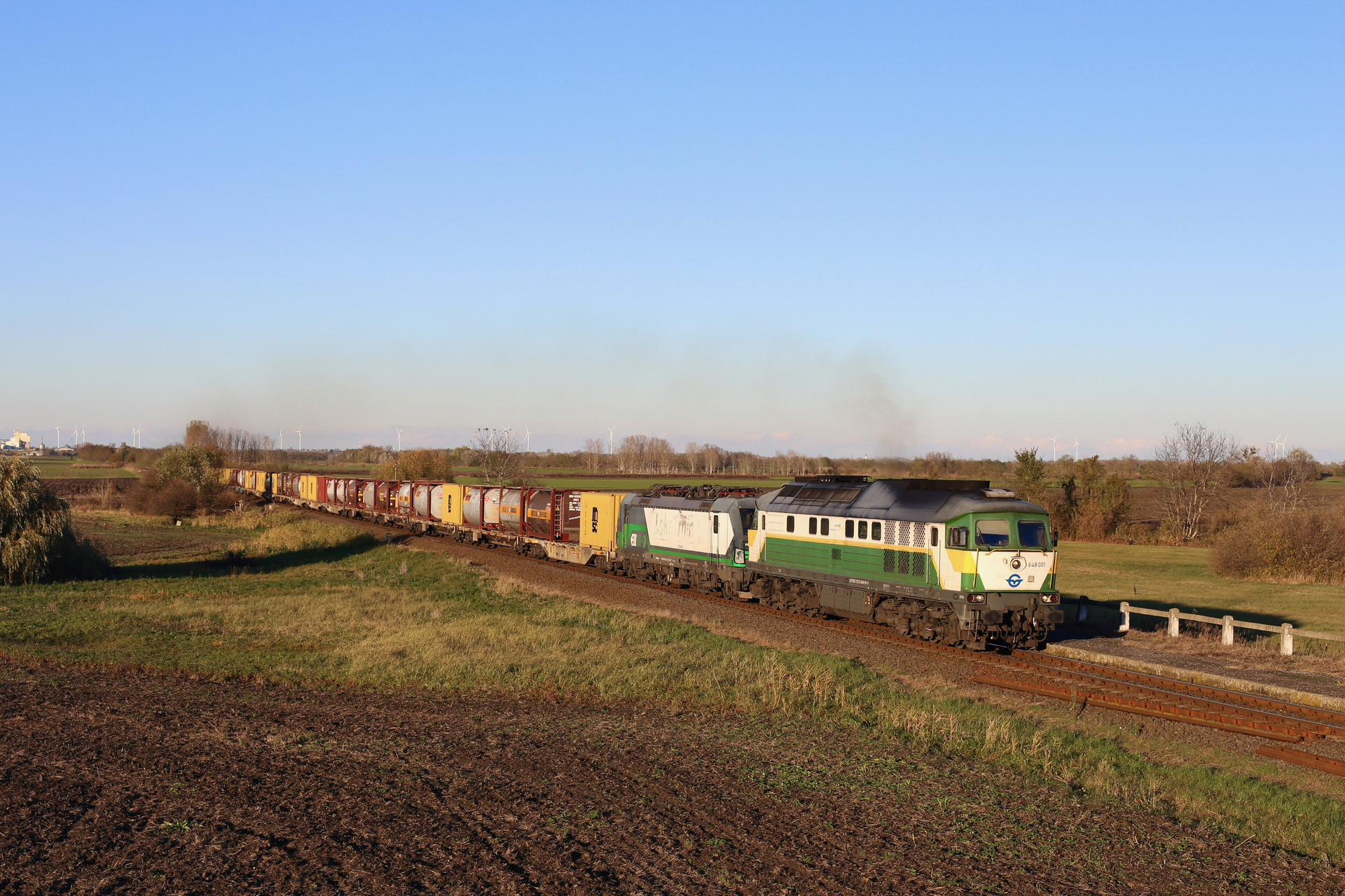 Luhanskteplovoz Br 233 – photo 9