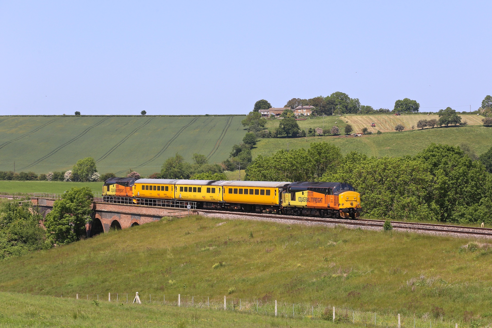 English Electric 37/4 – photo 21