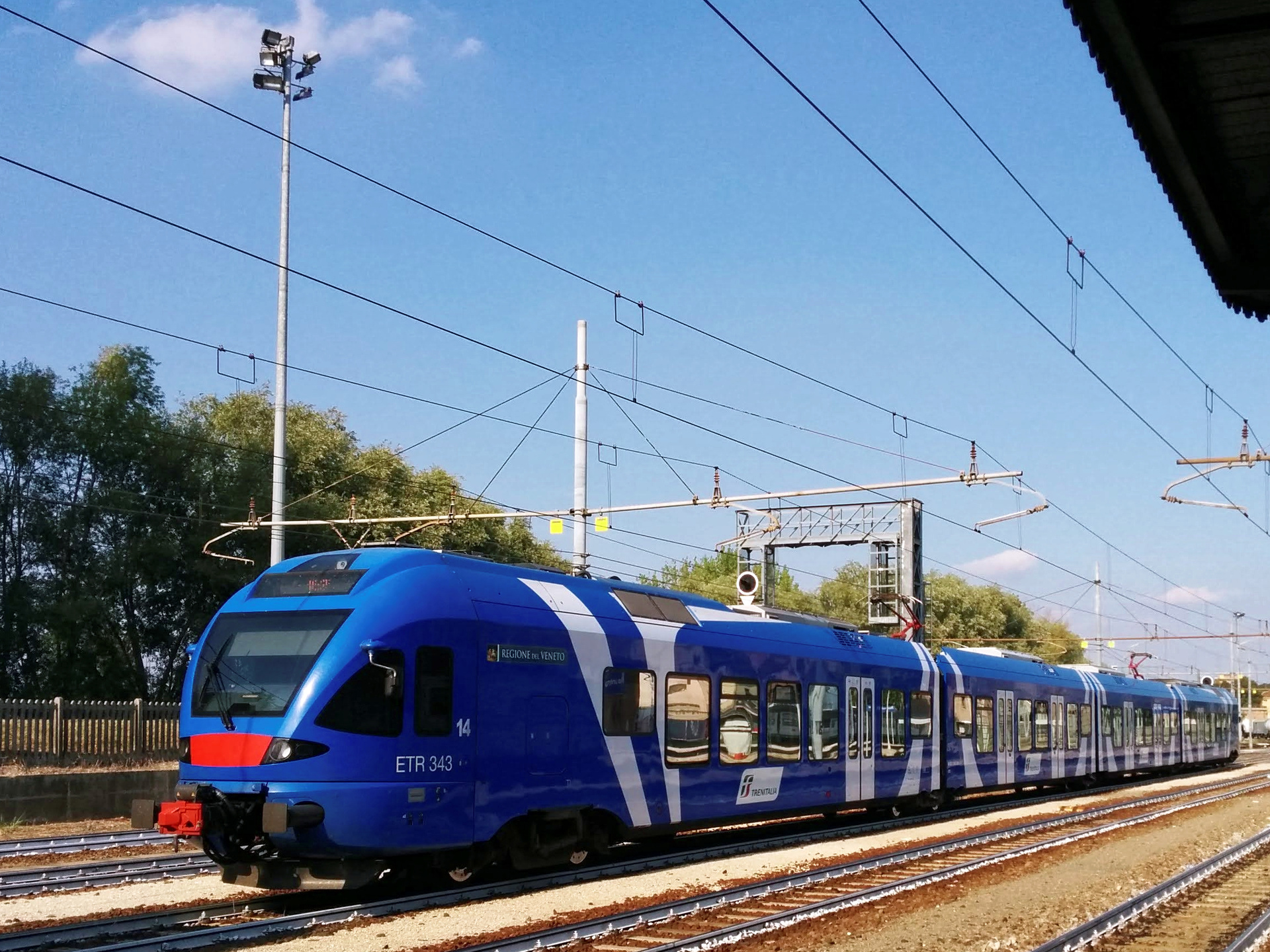 Stadler Flirt 4/10 – foto 3