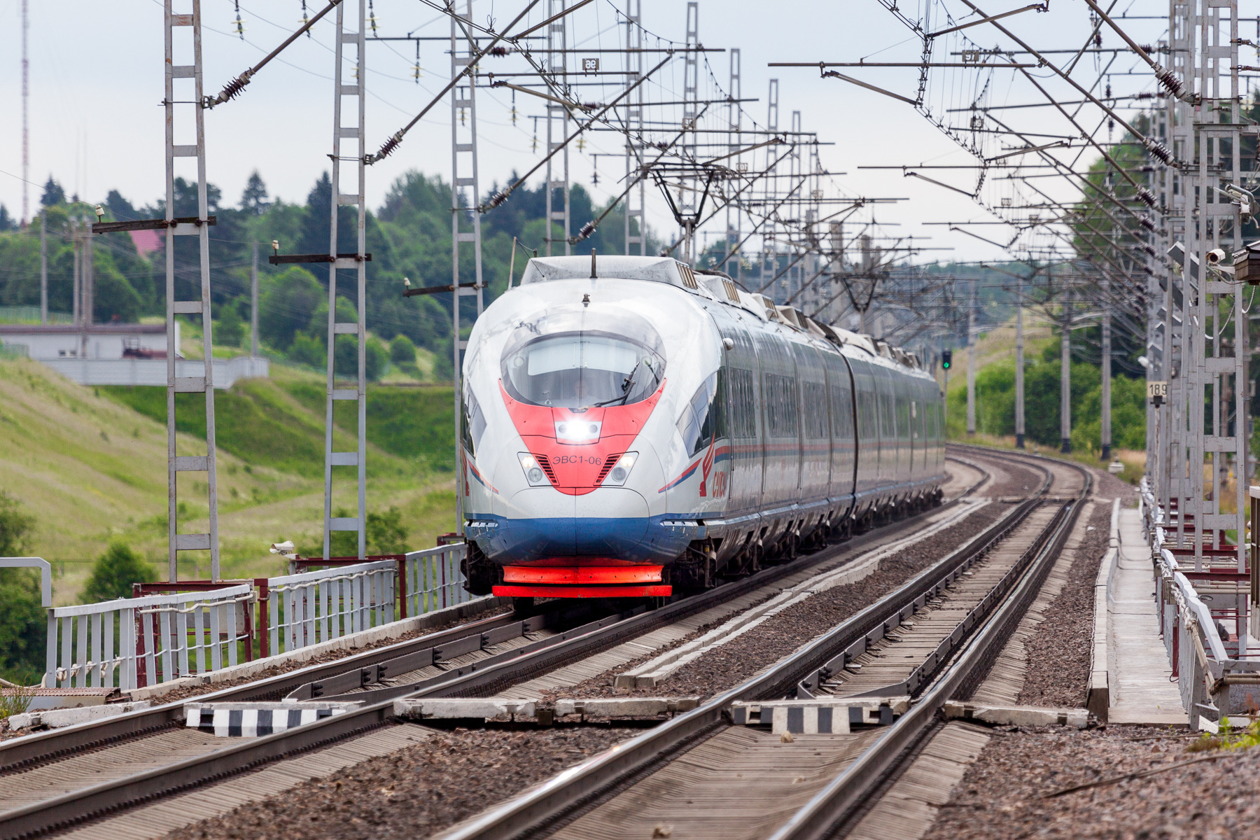 Siemens Velaro RUS (DC) – photo 12