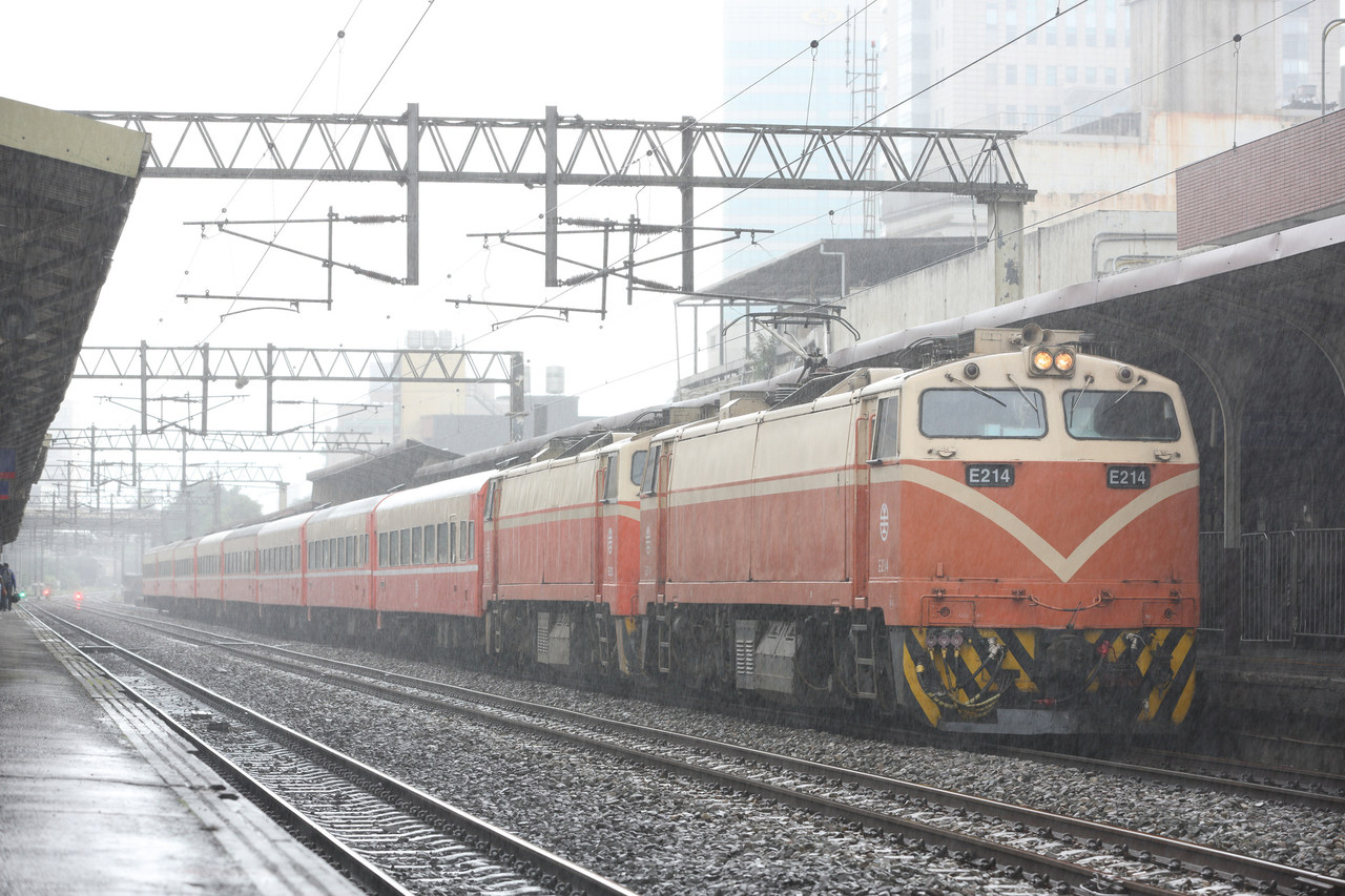 GE TRA E200 – photo 14