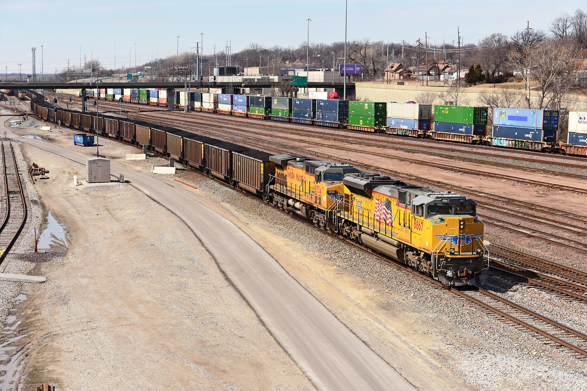 EMD SD70AH – photo 24