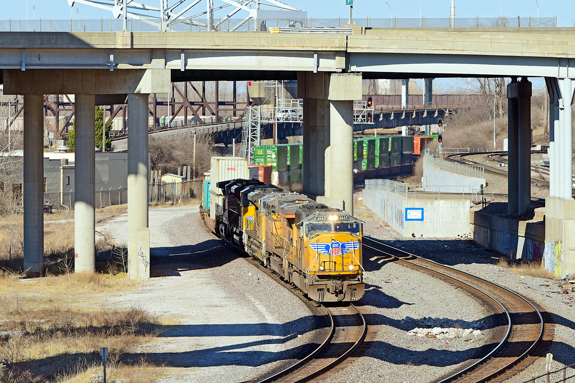 EMD SD70M – photo 21