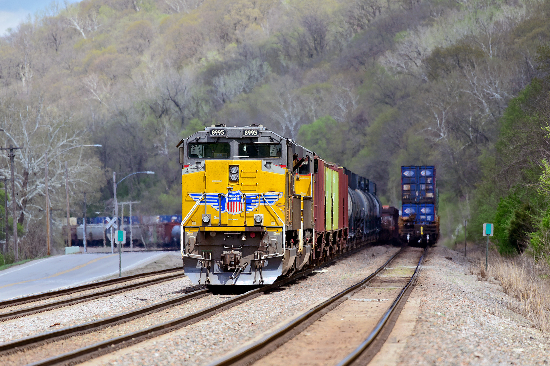 EMD SD70AH – photo 23