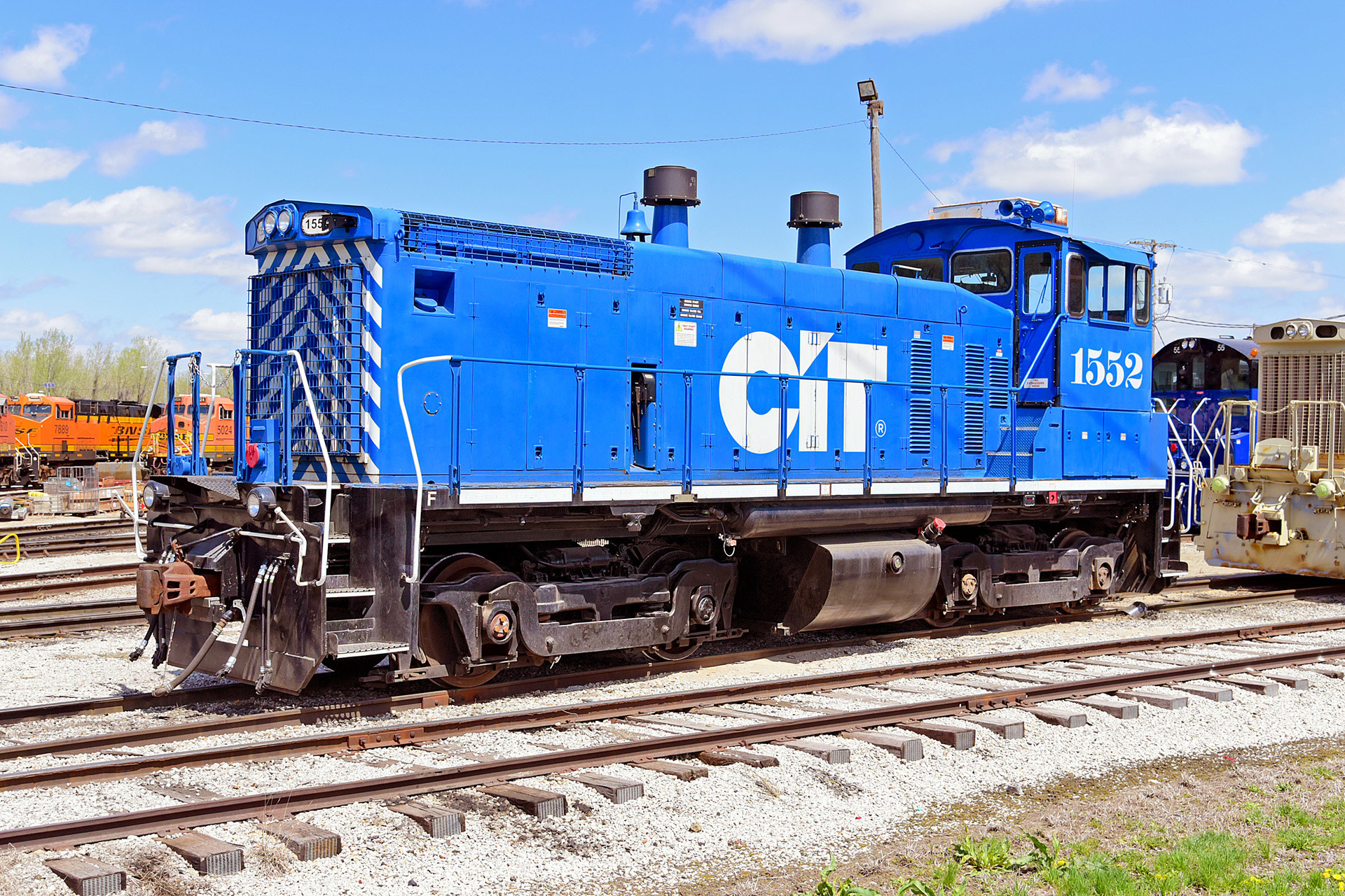 EMD SW1500 – photo 13
