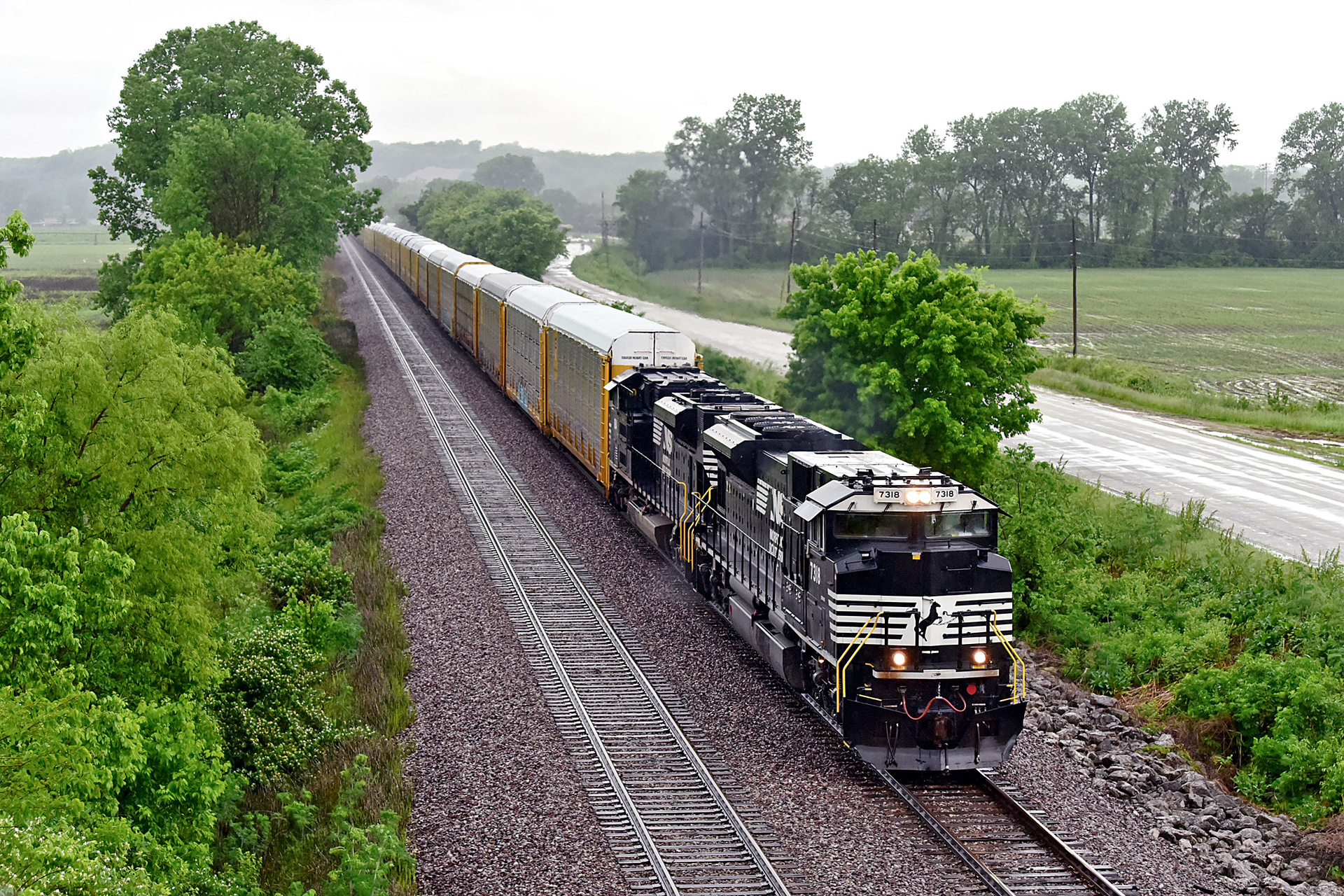 EMD SD70ACu – photo 14