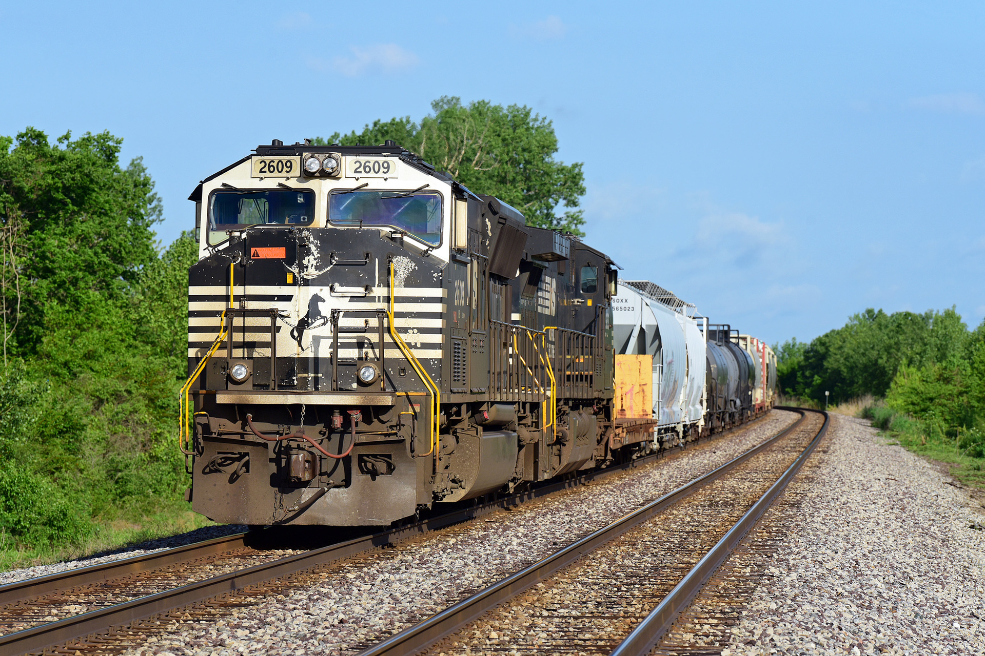 EMD SD70M – photo 17