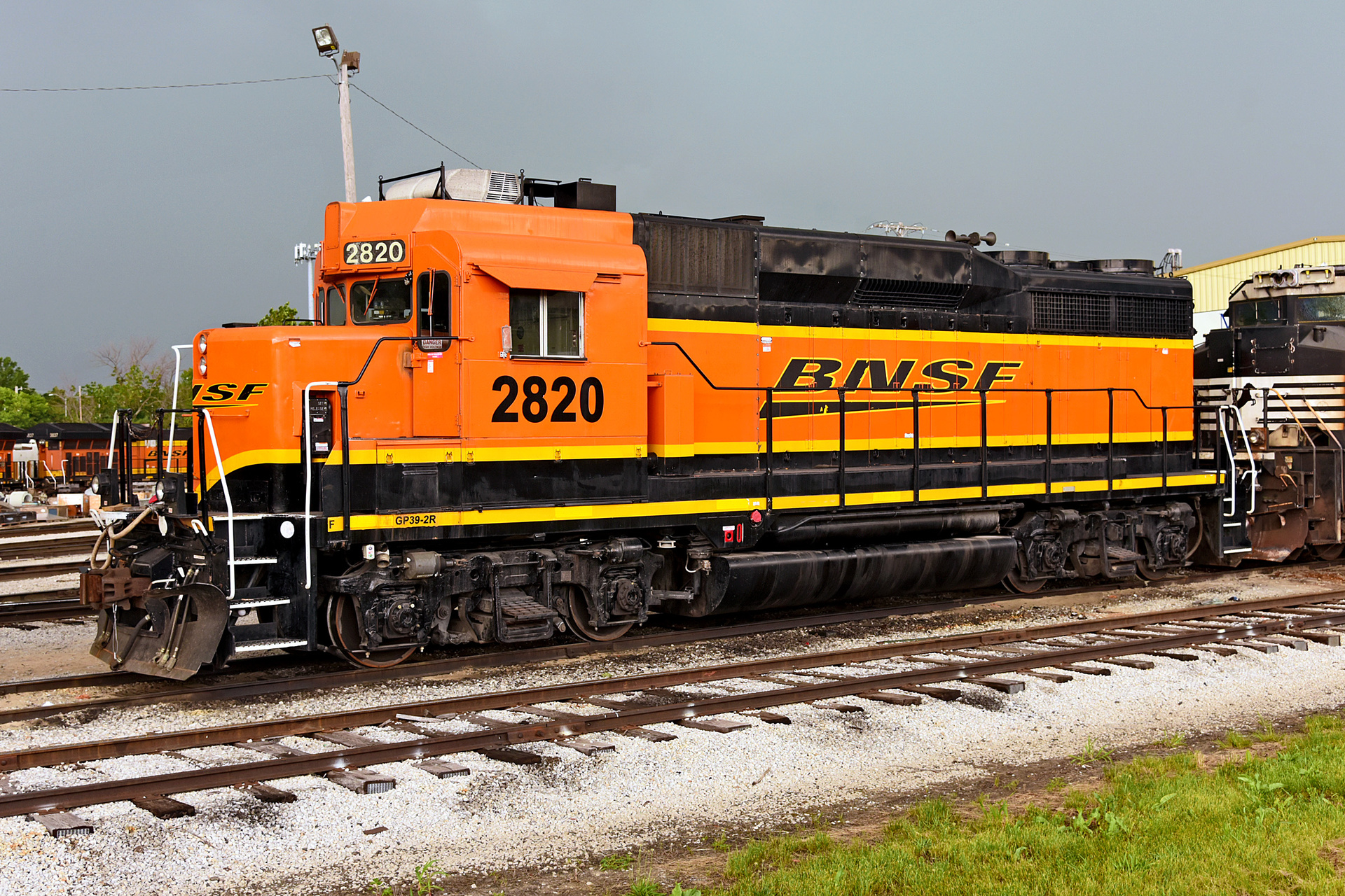 EMD GP39-2 – photo 14