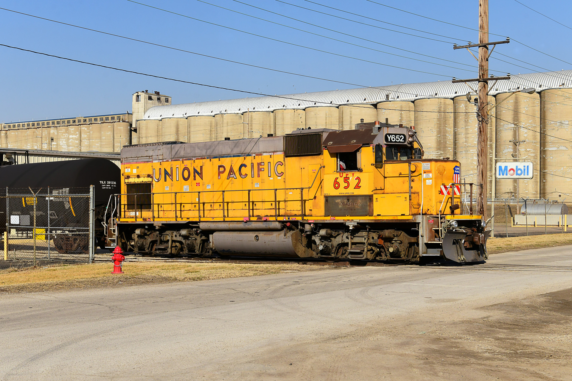 EMD GP15-1 – photo 8