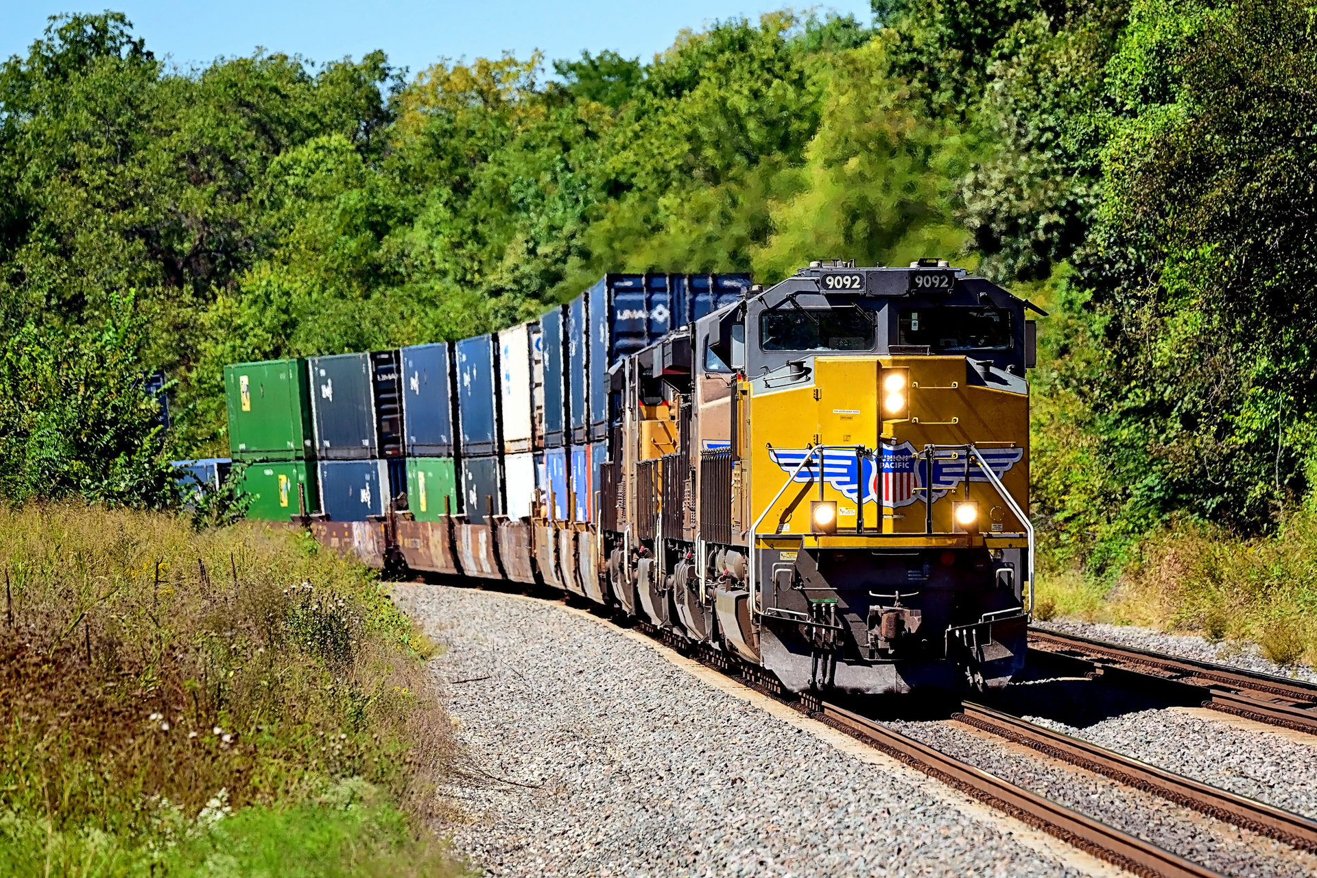 EMD SD70AH – photo 9
