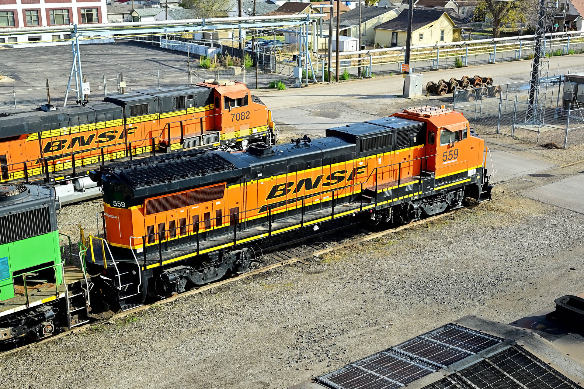 GE Dash 8-40BW – photo 3