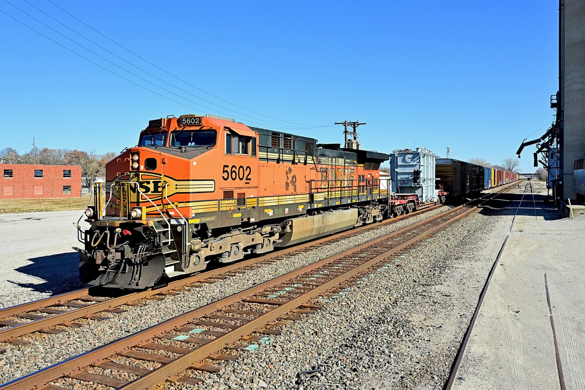 GE AC4400CW – photo 22