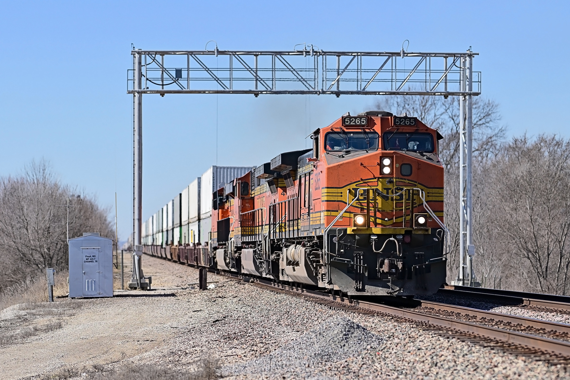 GE Dash 9-44CW – photo 18