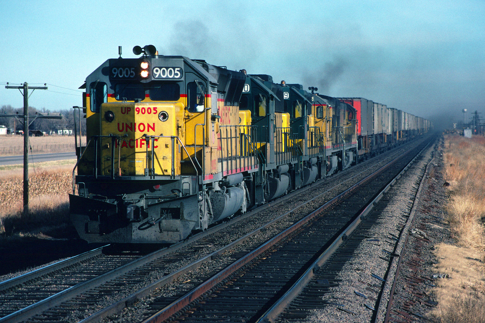 EMD GP40X – photo 13