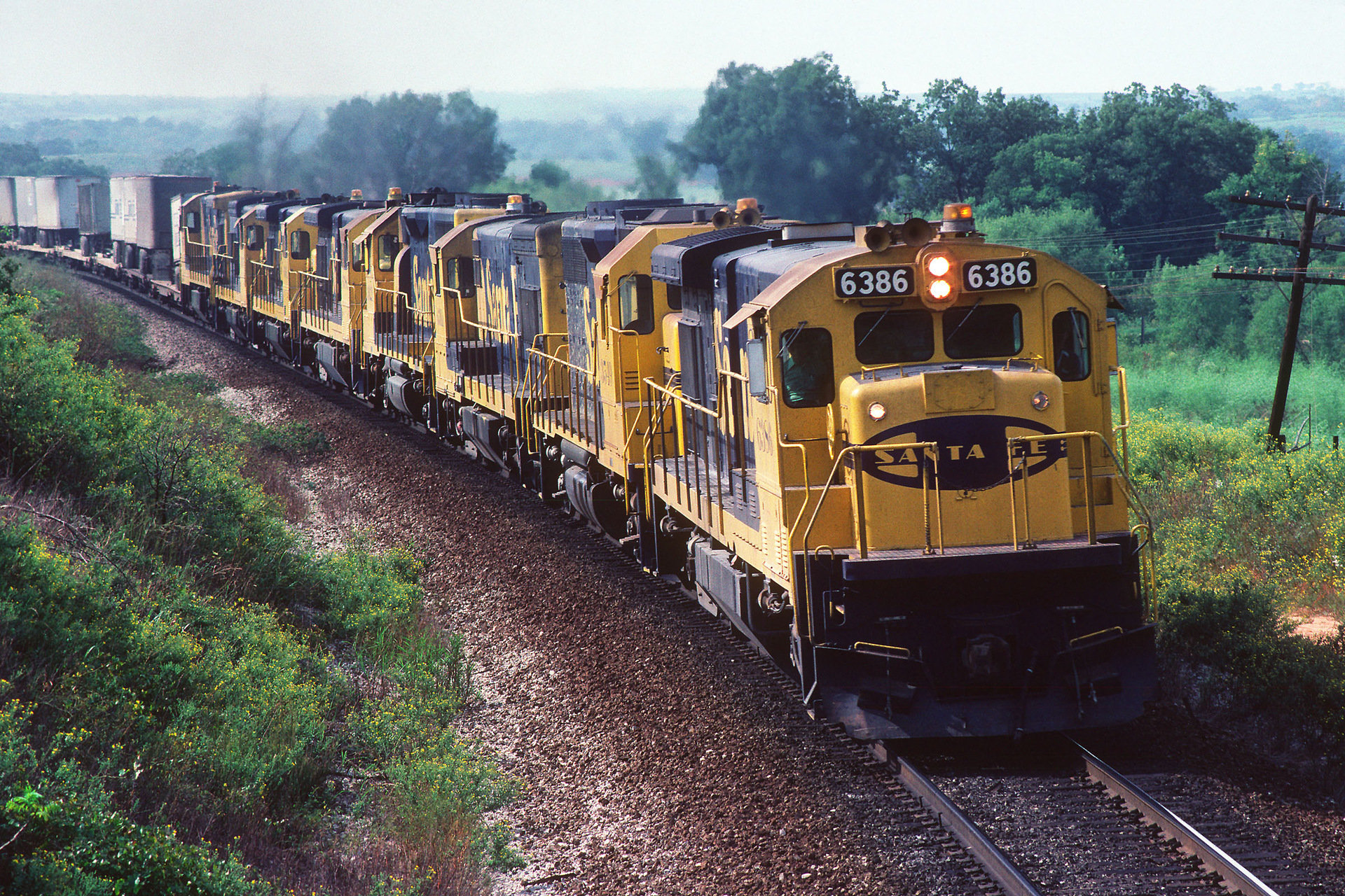 GE B23-7 – photo 21