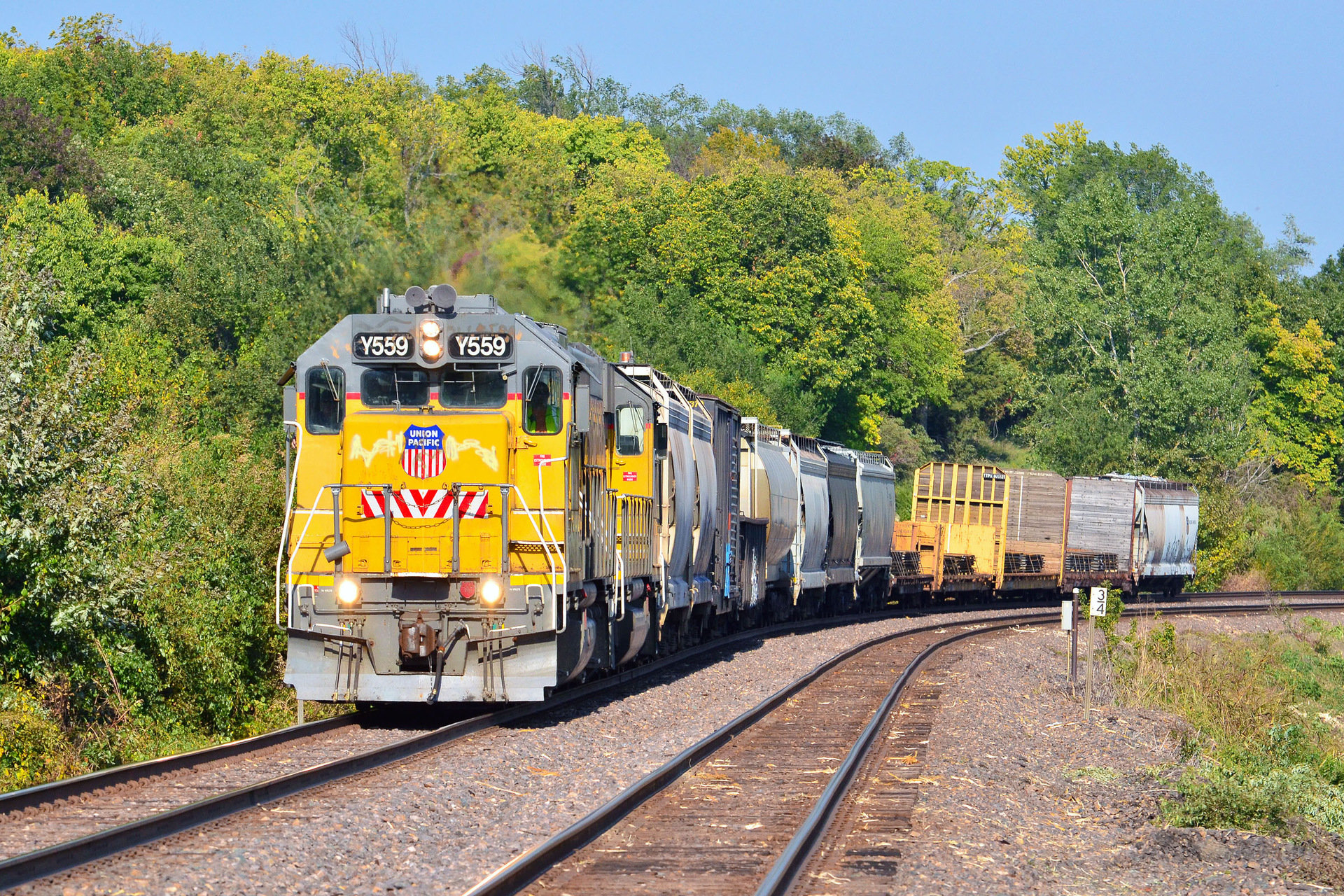 EMD GP15-1 – photo 21