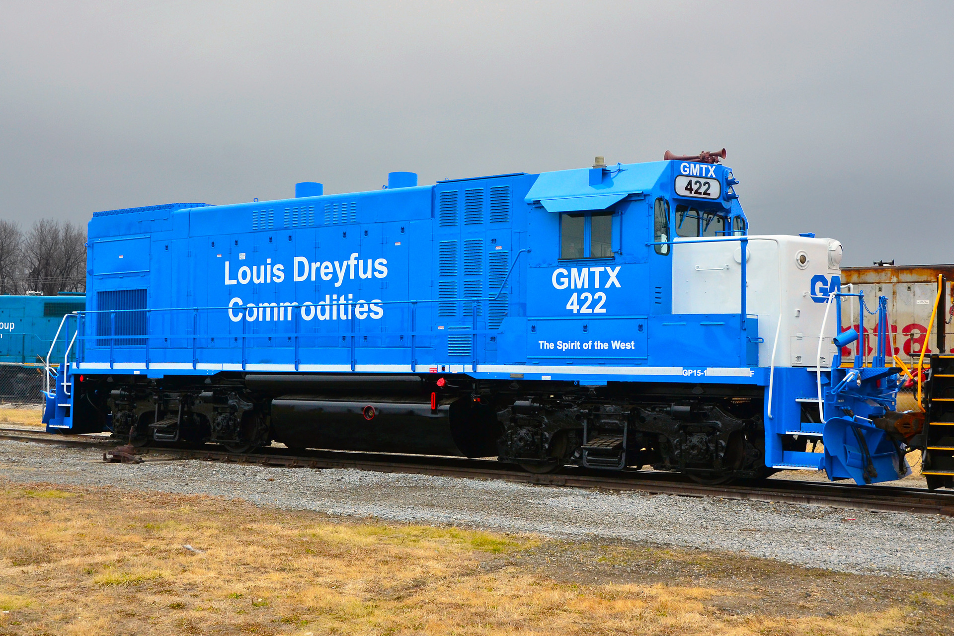 EMD GP15-1 – photo 20