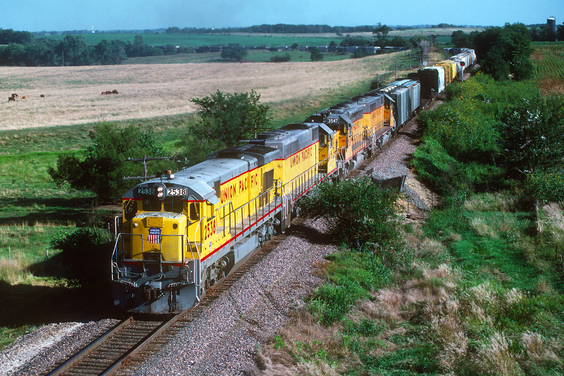 GE C30-7 – photo 10