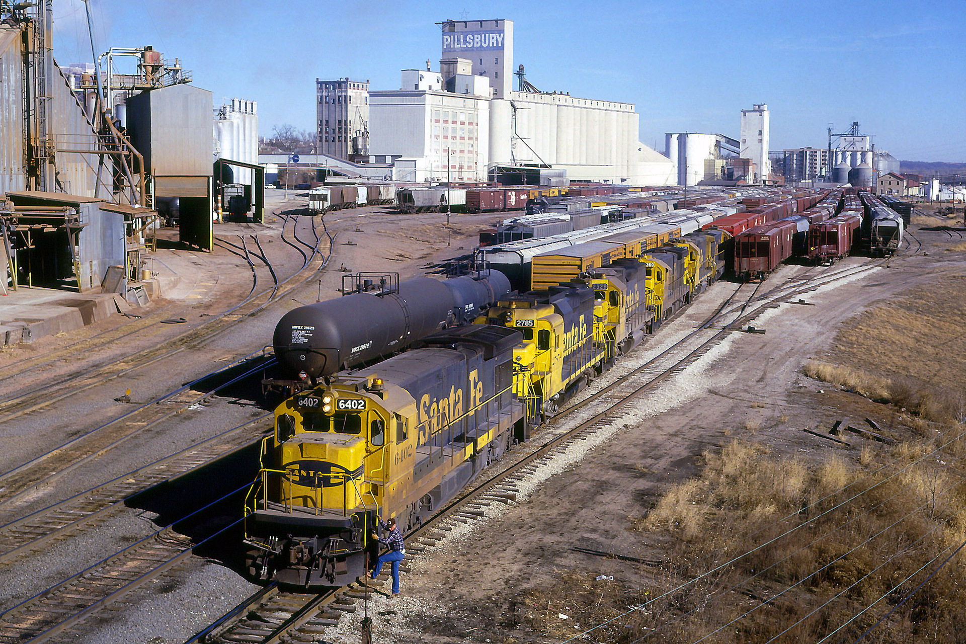 GE B23-7 – photo 16