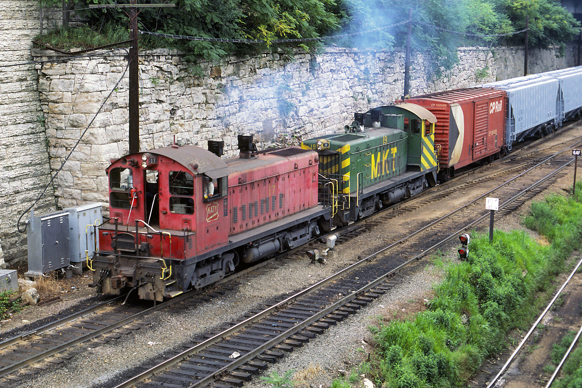 EMD SW9 / TR5 – photo 14