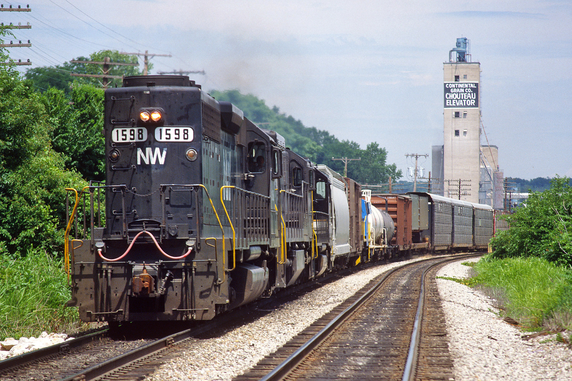 GMD SD40 – photo 21
