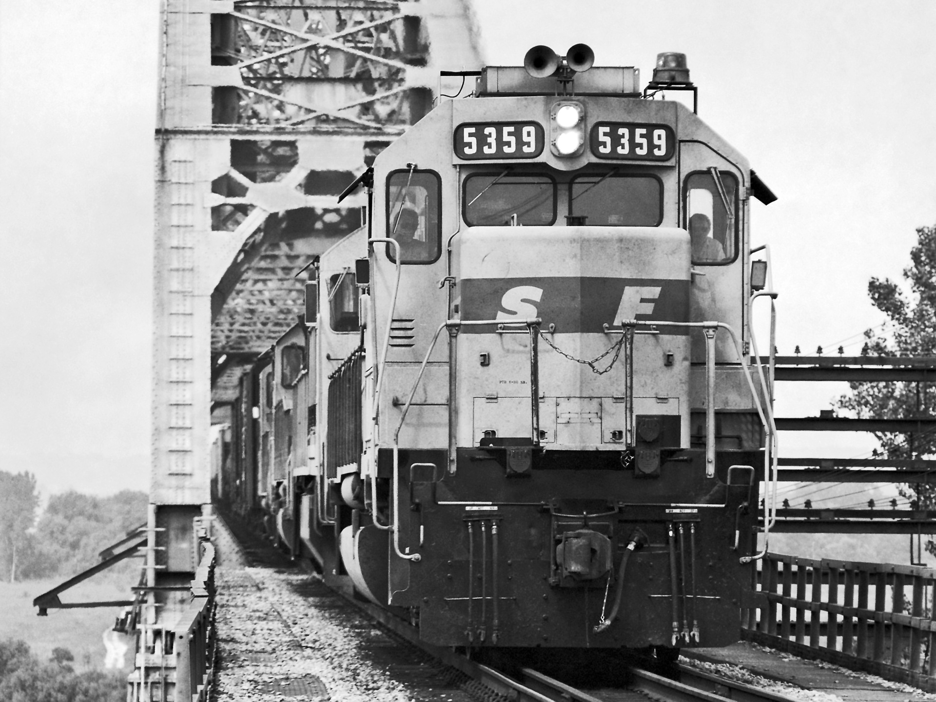 EMD SD45u – photo 8