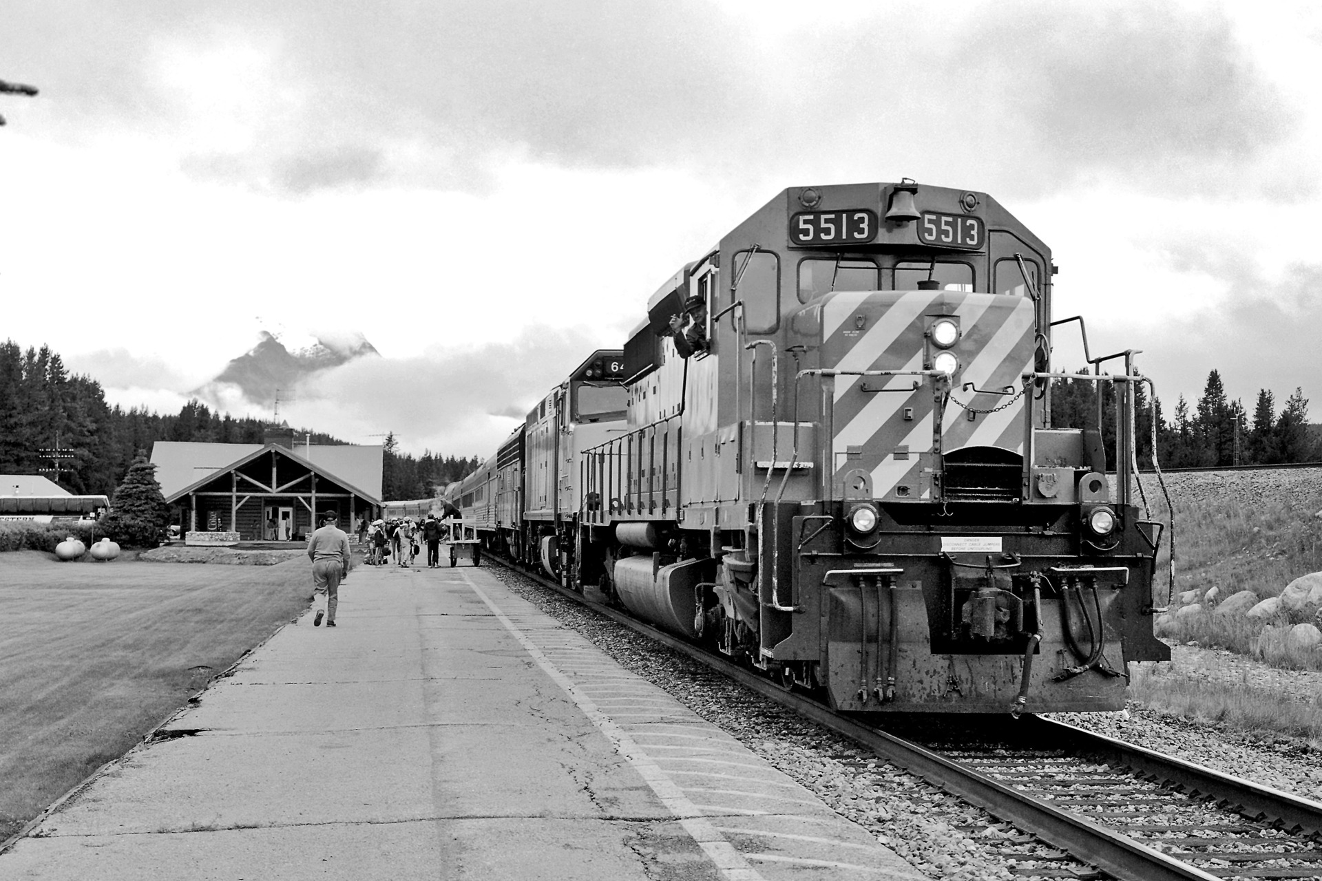 GMD SD40 – photo 17