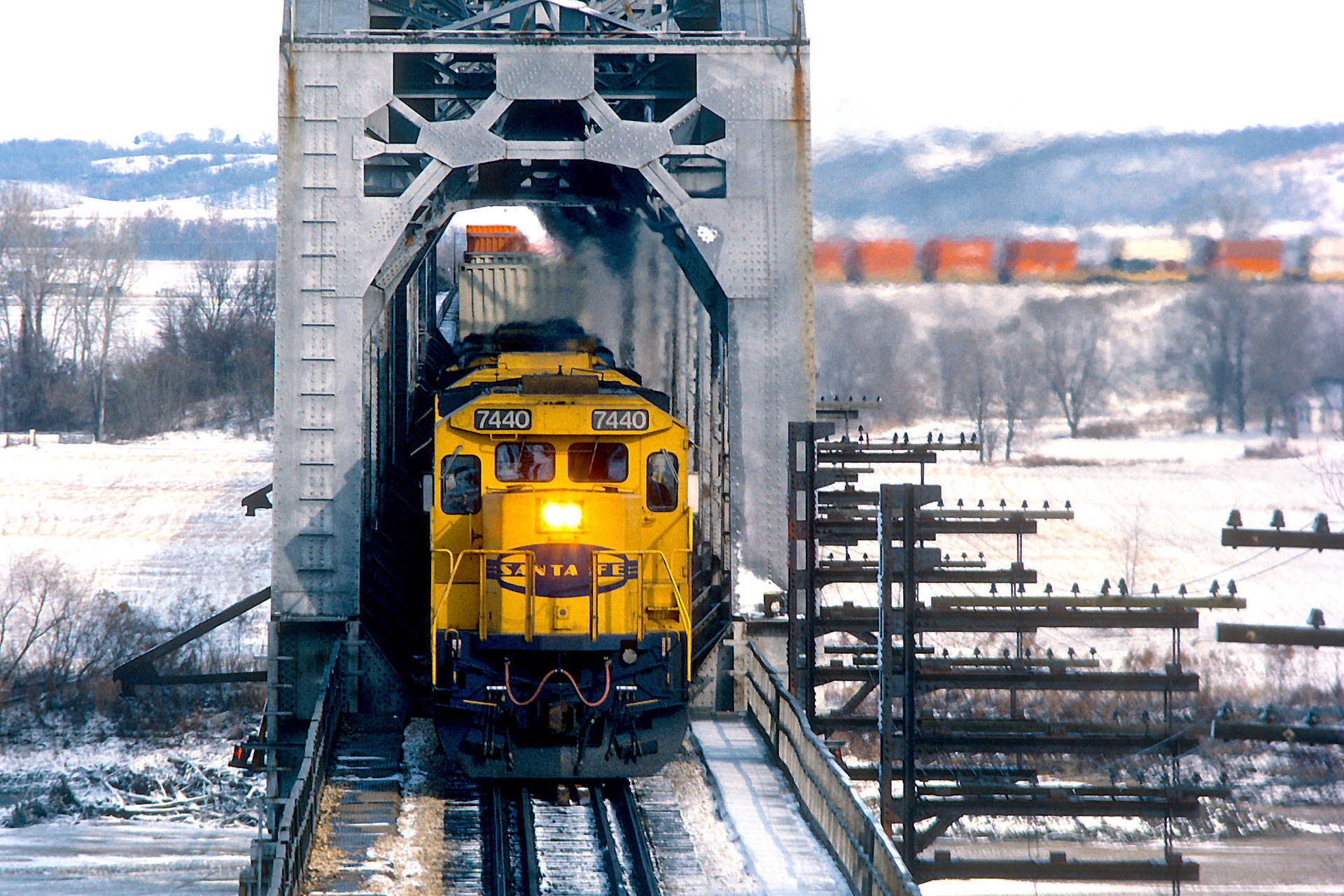 GE 8-40B – photo 17