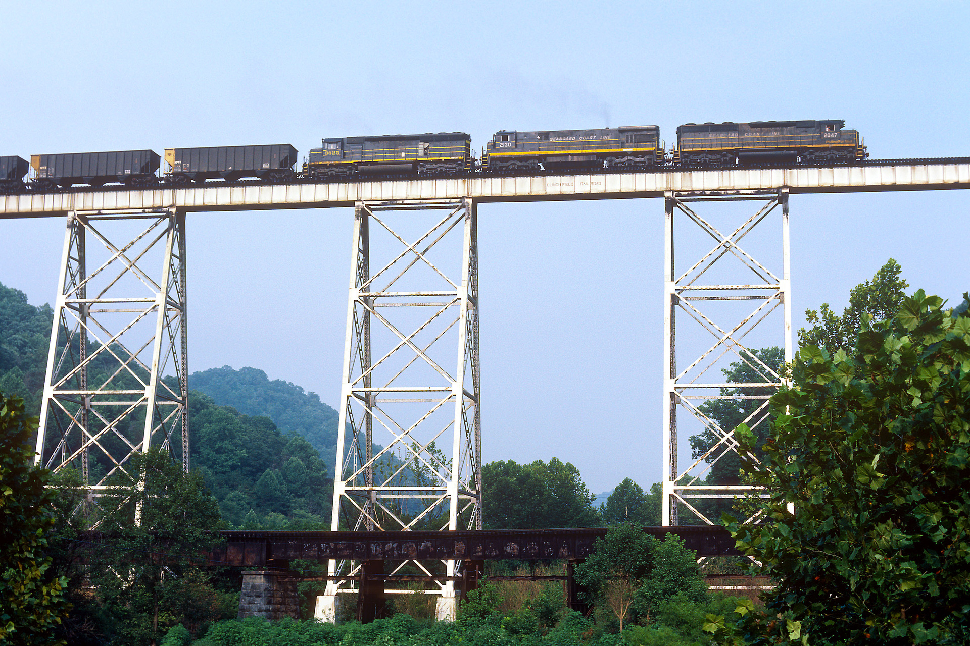 EMD SD45-2 – photo 21