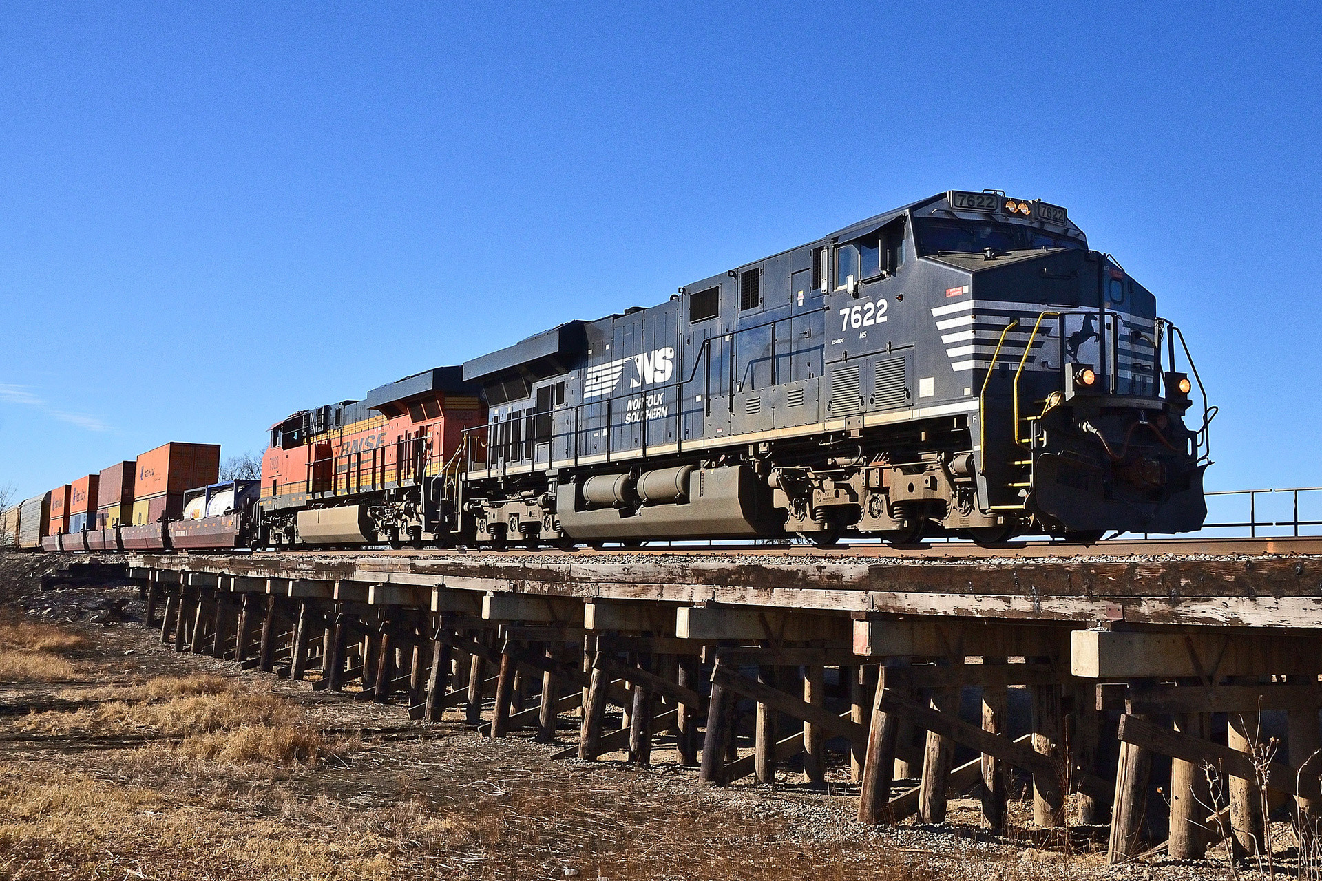 GE ES40DC – photo 10