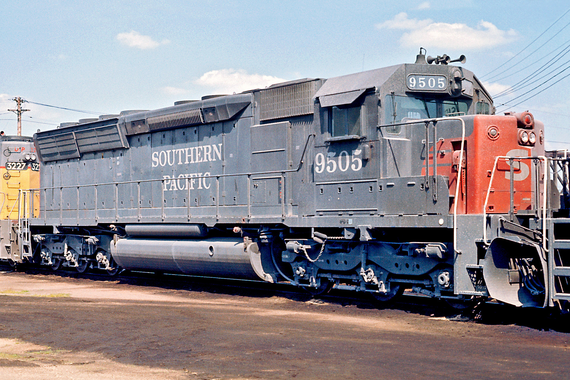 EMD SD45X – photo 2