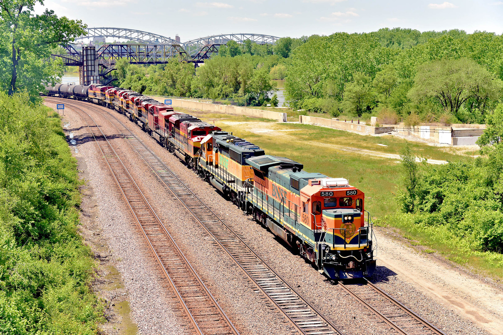 GE 8-40B – photo 10
