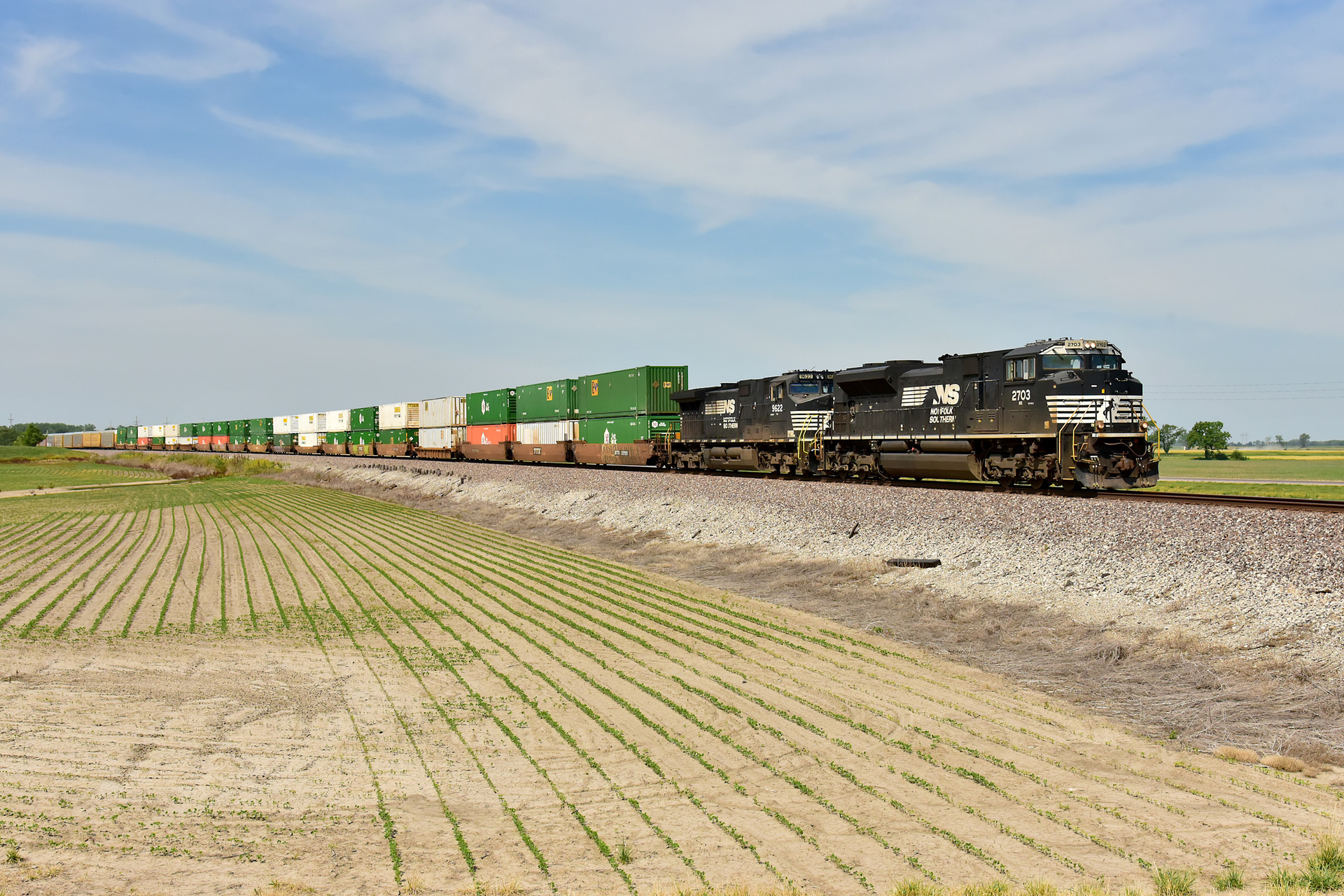 EMD SD70M-2 – photo 16