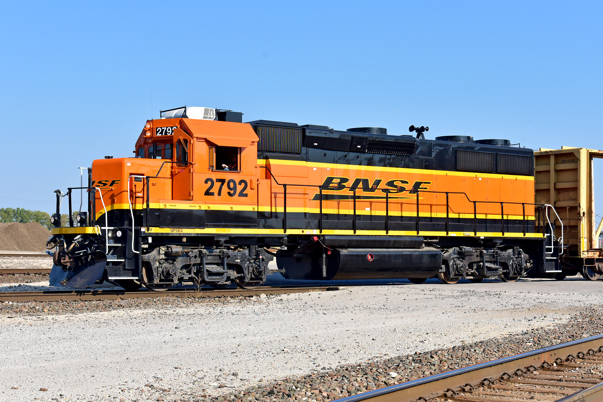 EMD GP39-2 – photo 21