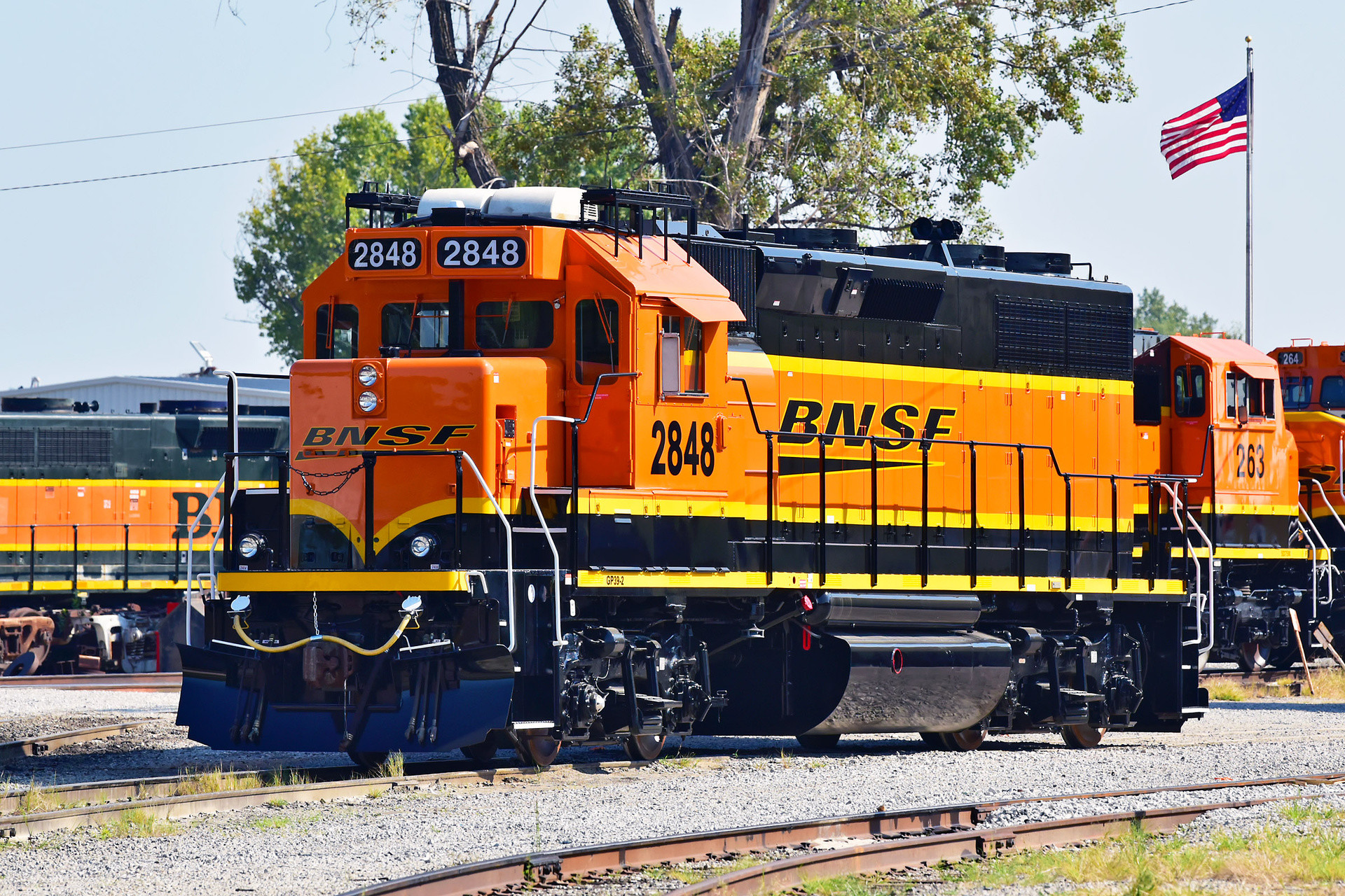 EMD GP39-2 – photo 22