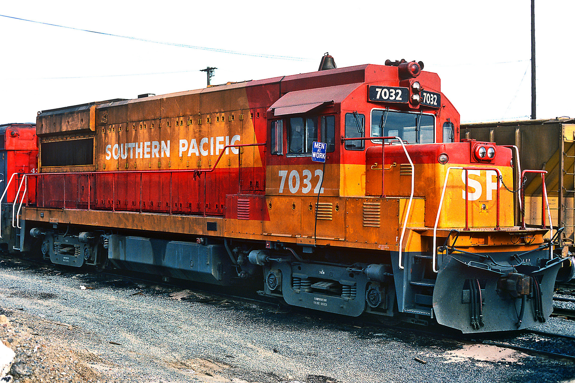 Morrison-Knudsen TE70-4S – photo 2