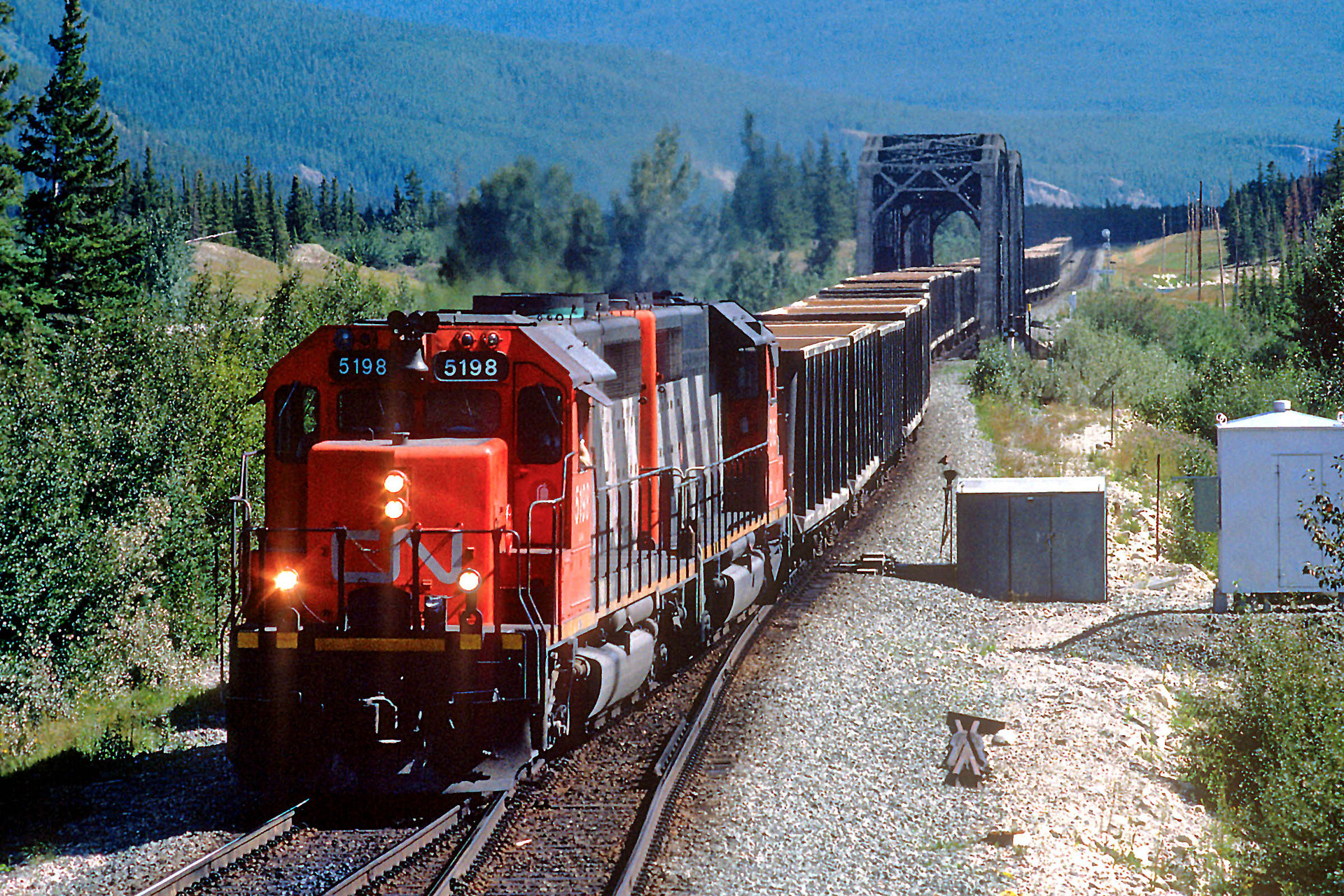 GMD SD40 – photo 16