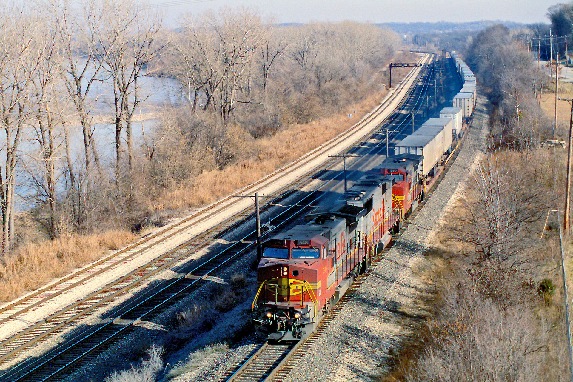 GE Dash 8-40BW – photo 19