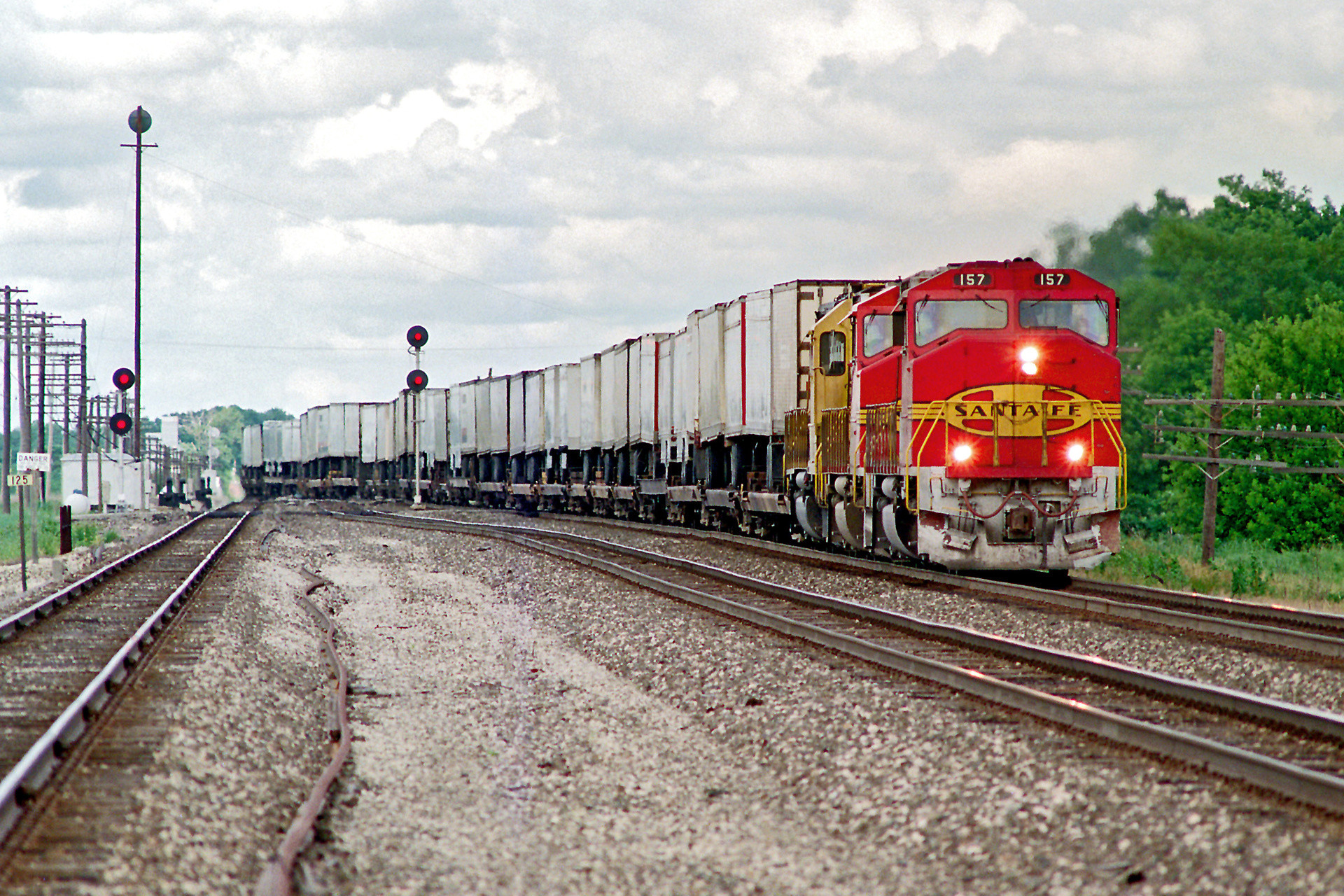 EMD GP60M – photo 12