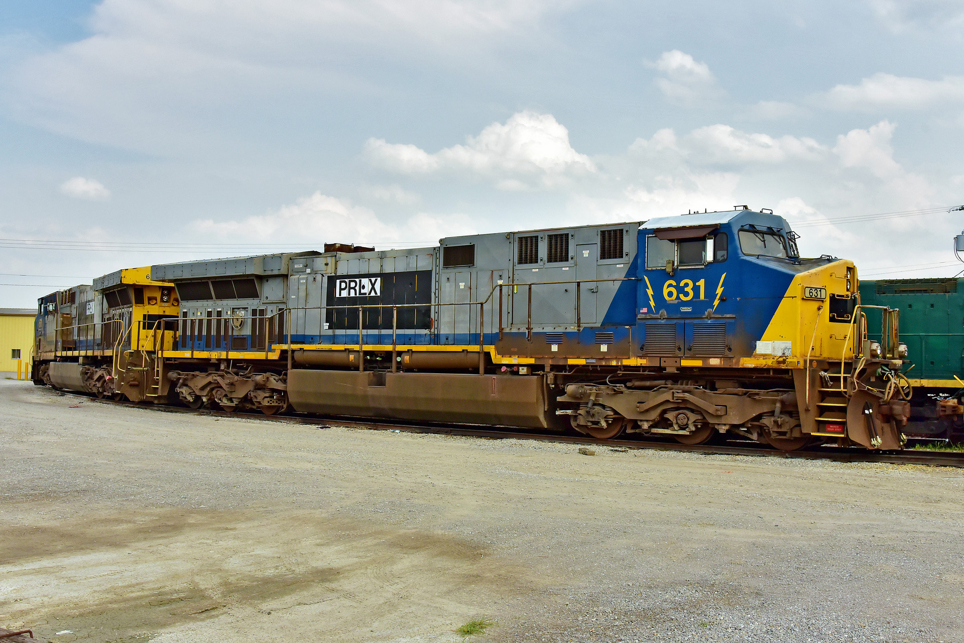 GE AC6000CW – photo 7